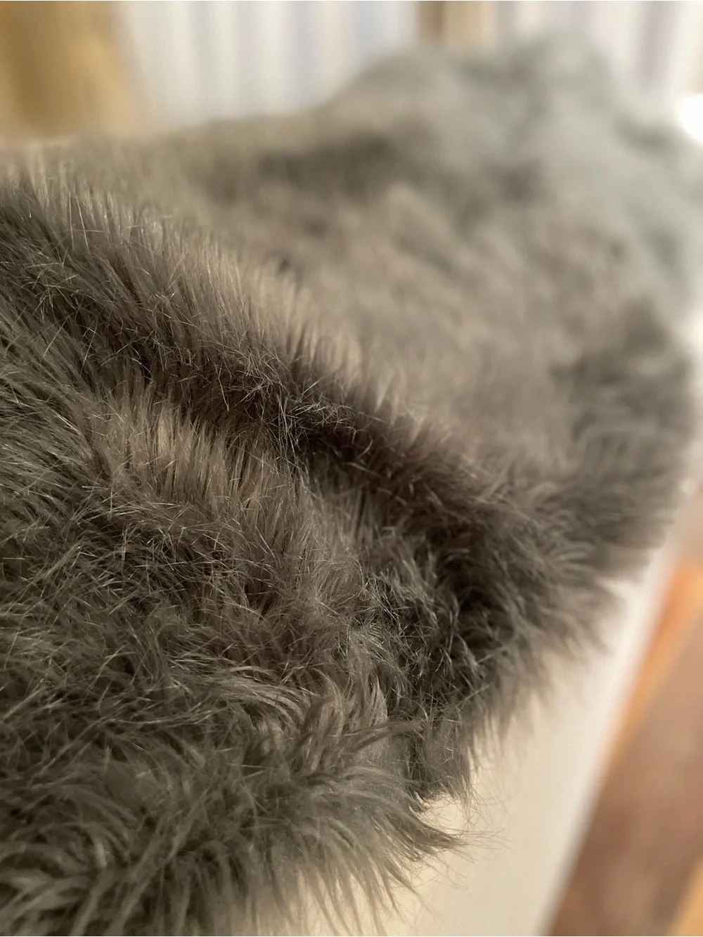 Z Gallerie Ombré Faux Fur Throw | Alpine Fur and Suede backing | Teal and Gre